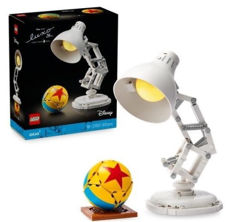 Model LEGO Disney Pixar Luxo Jr. (21357) – ruchoma lampka Pixar z piłką, idealna dekoracja i prezent dla dorosłych. Model LEGO Disney Pixar Luxo Jr. (21357) – ruchoma lampka Pixar z piłką, idealna dekoracja i prezent dla dorosłych.